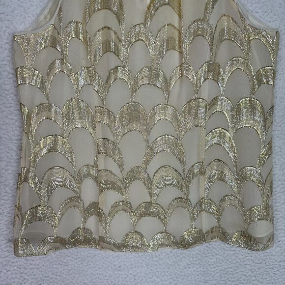 White House Black Market Silk Tank Top Sz L Gold Metallic Scallop Pattern Blouse - Picture 10 of 13